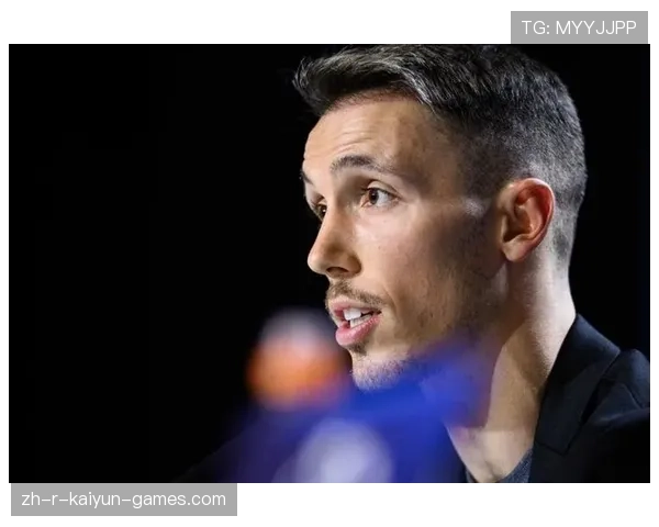 双响再现!格里马尔多23-24赛季任意球进球数居五大联赛首位,实况足球格里马尔多